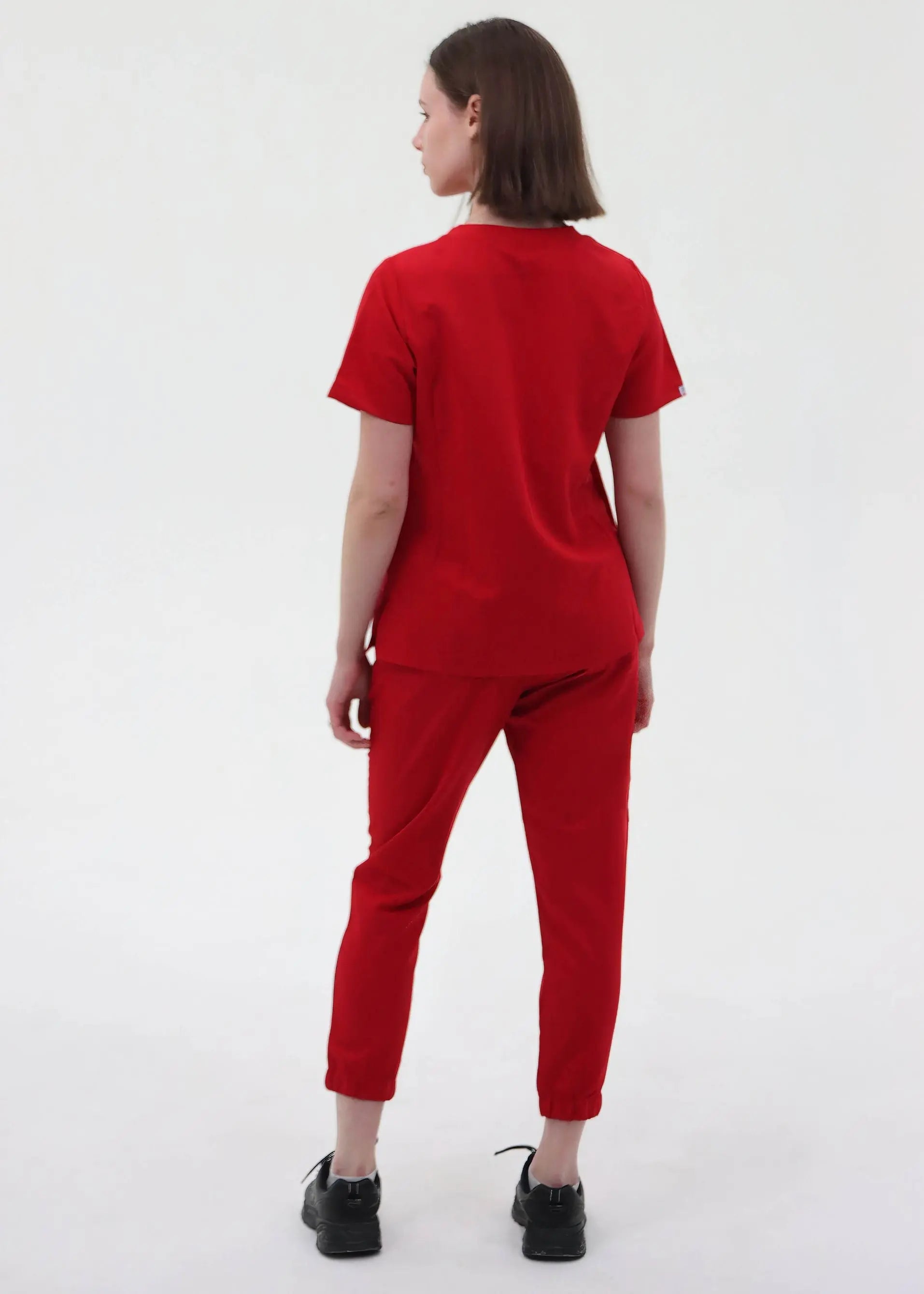 GABRIELLA STYLE™ - HAUT COL ROND TROIS POCHE ROUGE MALIBU SoignerAvecStyle™