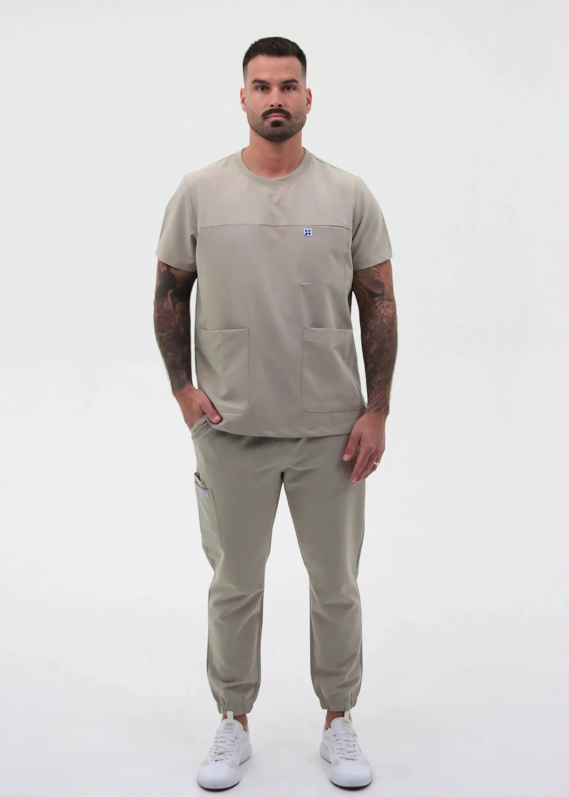 DANIEL HENLE - SCRUB TOP COL ROND SoignerAvecStyle™