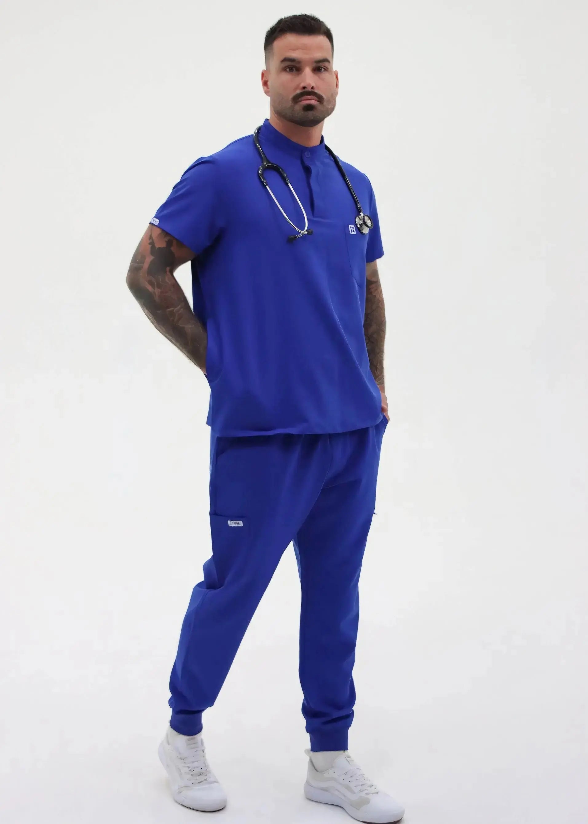 DANIEL HENLE - SCRUB TOP COL MANDARIN SoignerAvecStyle™