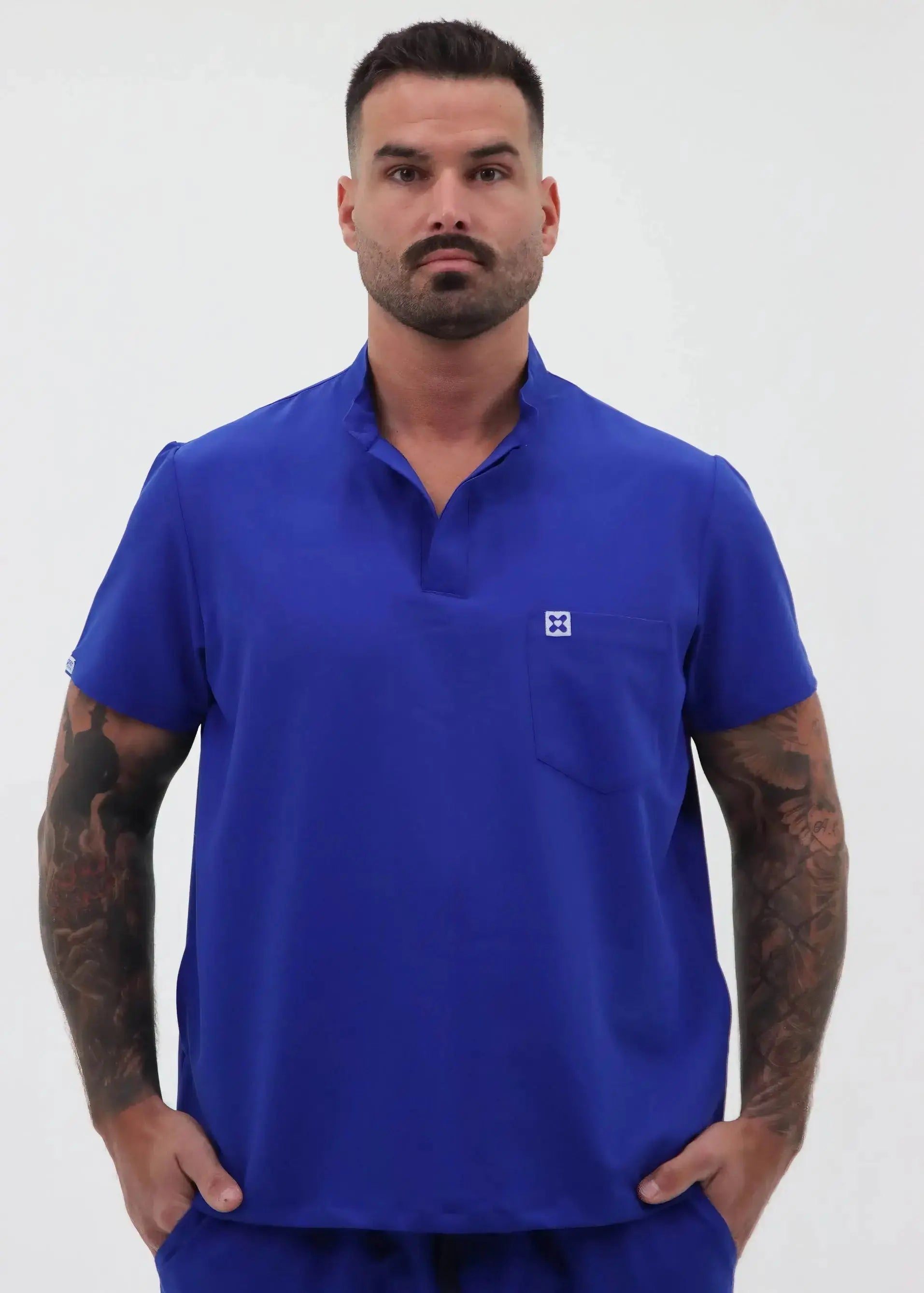 DANIEL HENLE - SCRUB TOP COL MANDARIN SoignerAvecStyle™