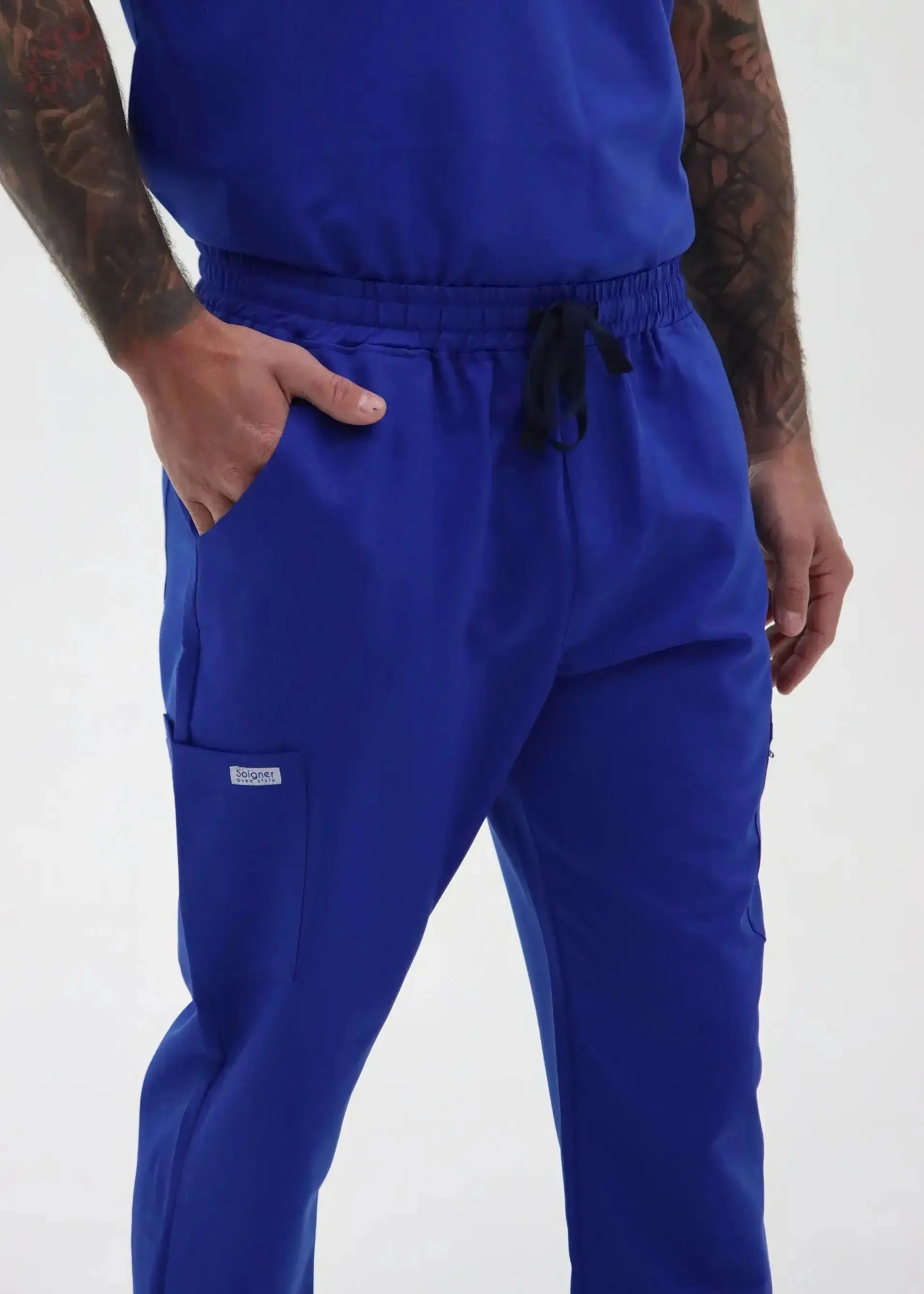 DANIEL HENLE - PANTALON SCRUB JOGGER SoignerAvecStyle™
