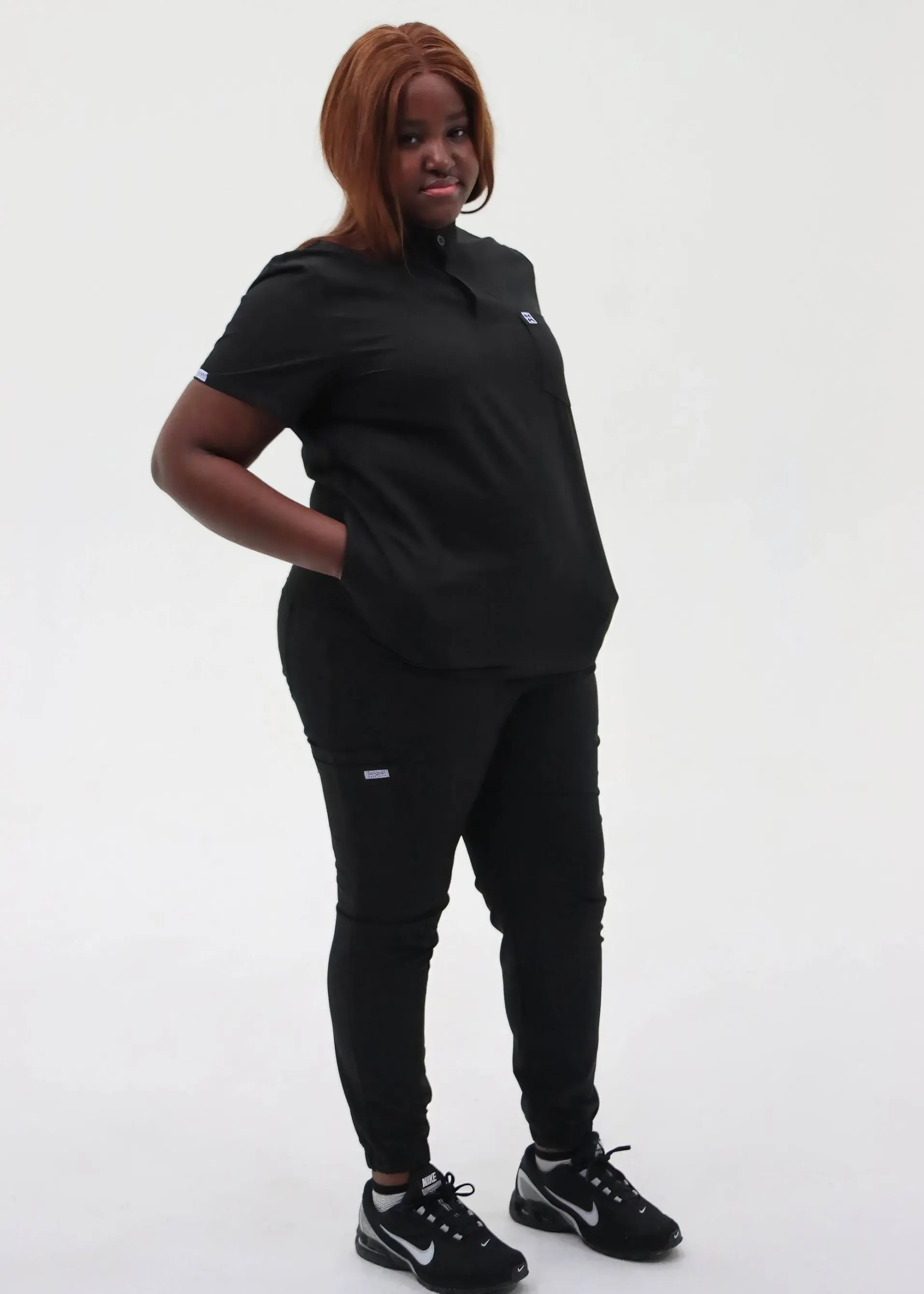 ZÉNA STYLE™ - HAUT COL MANDARIN NOIR TROIS POCHES SoignerAvecStyle™