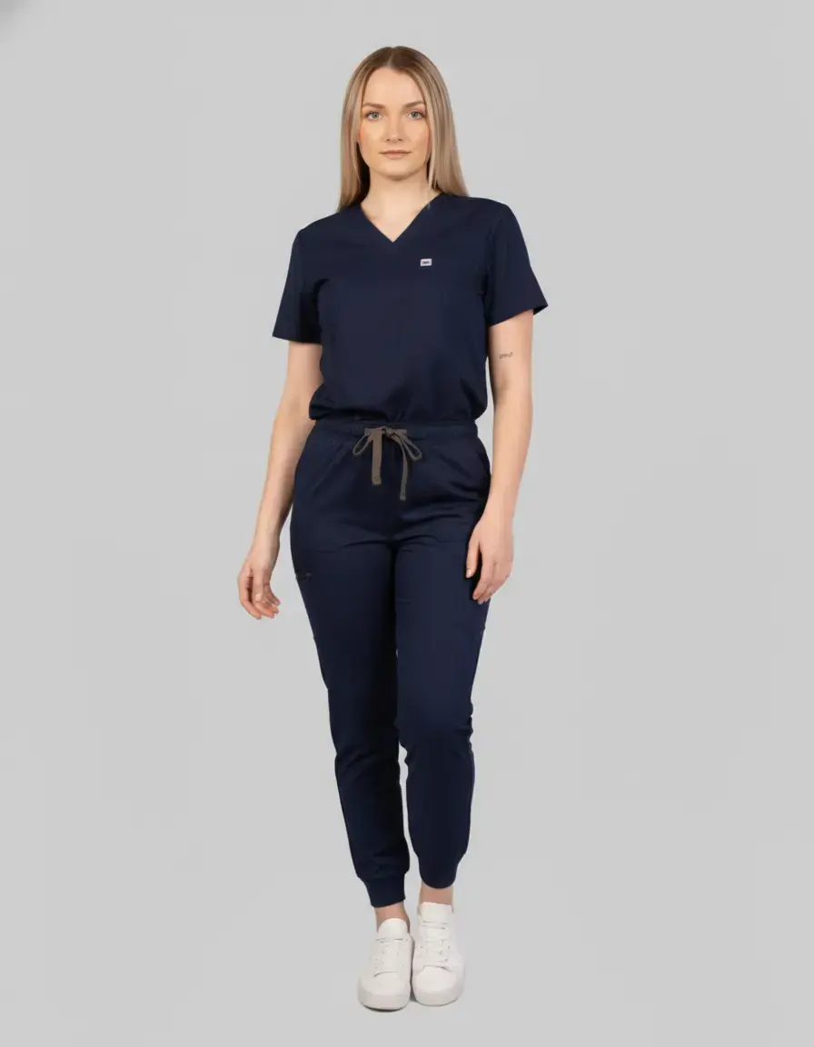 HAUT DE BLOUSE À COL EN V UNE POCHE - CORALIE STYLE™ SoignerAvecStyle™